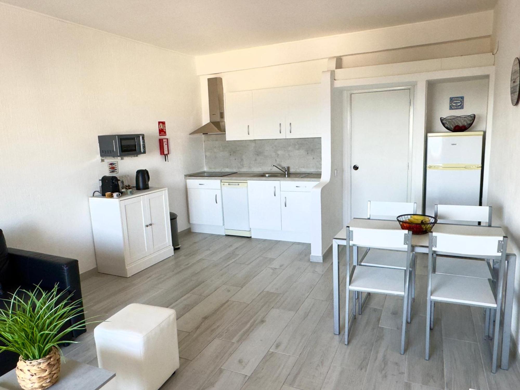Apartment Les 3 Dauphins In אלבופיירה מראה חיצוני תמונה